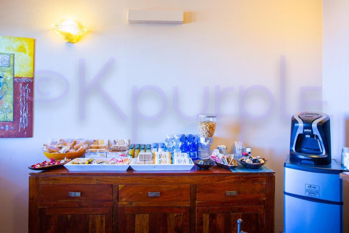 Le Api Hotel กาญารี ภายนอก รูปภาพ